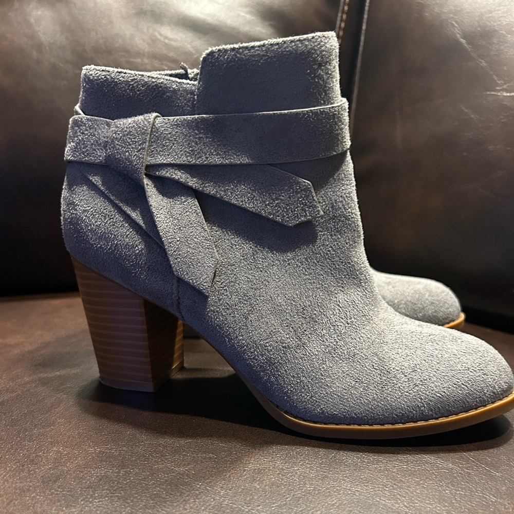 Gray suede bootie
